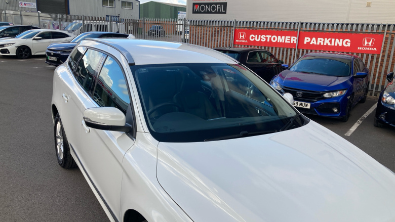 Volvo Xc60 D4 [190] SE Lux Nav 5dr Geartronic Diesel Estate